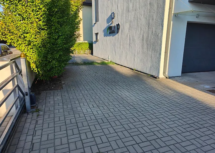 Apartament Poznan Swierczewo, Willa Jodlowa